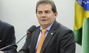 Operação da PF cumpre mandado contra deputado Paulinho da Força