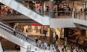 Mulher tenta sequestrar criança dentro de shopping 