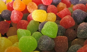 Ingredientes bizarros da fabricação da  jujuba te deixarão chocado; confira