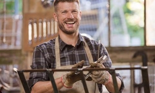 Prendado, Rodrigo Hilbert volta a mostrar talento e é ovacionado: 'injustiça ter só um'