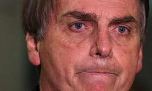 Em live, Bolsonaro afirma estar com 'mofo no pulmão' após coronavírus