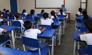 Mais de 100 mil estudantes da rede pública retornam às aulas nessa segunda-feira em Manaus