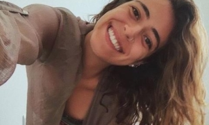 Youtuber choca ao revelar que usa sangue da menstruação como máscara facial