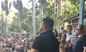 Show de Guto Lima tem aglomeração em balneário de Manaus