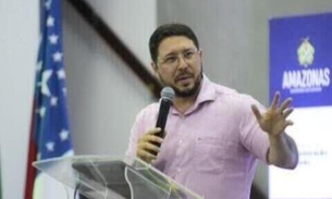 Vice-governador do Amazonas, Carlos Almeida fica sem partido