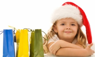 Compras natalinas estimulam consumismo infantil