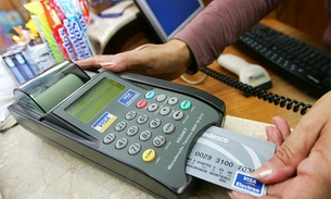 Mudança em lei combate preço diferenciado em compras com cartão 