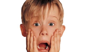 Macaulay Culkin faz versão adulta de seu personagem em “Esqueceram de Mim”