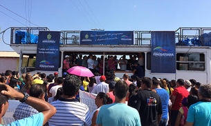 ​Prefeito entrega títulos definitivos em Itacoatiara