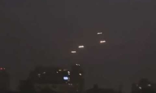 Vídeo flagra OVNIs no céu e viraliza na internet
