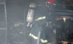 Incêndio atinge casa no Coroado