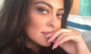 ​         Juliana Paes mostra bumbum avantajado em foto de biquíni