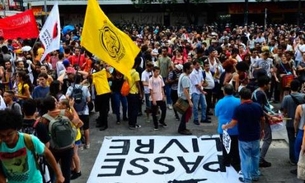 Polícia prende vândalos que quebraram transporte público