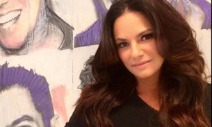 Luiza Brunet faz topless e mostra boa forma aos 53 anos