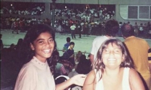 Juliana Paes revira o baú e mostra foto de infância