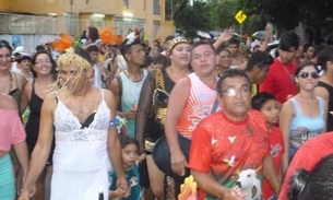 Banda dos Cansados leva alegria ao bairro da Glória neste carnaval 