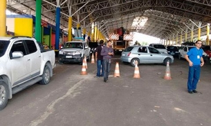 Barco colide com banco de areia e deixa sete feridos no AM