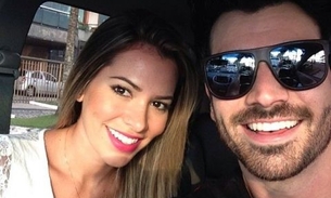 Adriana Sant'Anna posta foto com filho e revela nome do bebê
