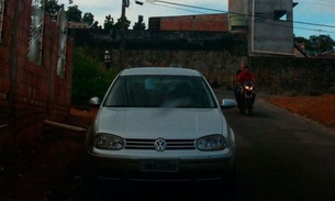 Veículo roubado é localizado abandonado no Santo Agostinho