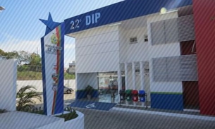 Em decomposição, corpo de professor é encontrado morto dentro de apartamento