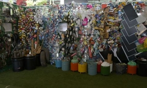 Exposição em Manaus confronta tratamento de lixo sob ótica educativa