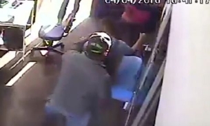 Quadrilha assalta empresa de ônibus em Manaus