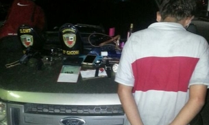 Em perseguição, trio bate carro em sarjeta após arrastões na zona Oeste