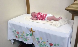 Recém-nascida é encontrada no altar de Igreja