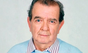 Amigos e familiares se despedem de Umberto Magnani em velório 