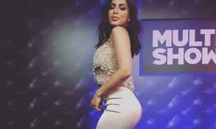 Pose congelada de Anitta vira piada nas redes sociais