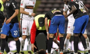   Vídeo: Jogador morre após ter parada cardíaca durante jogo de futebol