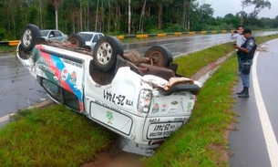 Viatura capota com dois PMs na AM-070