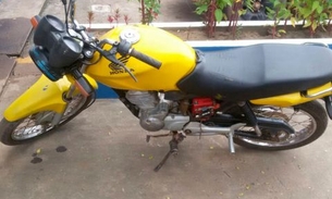 Com moto roubada, homem se complica com a polícia em blitz