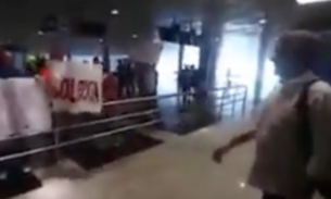Veja imagens da agressão a Pauderney Avelino no Aeroporto de Manaus