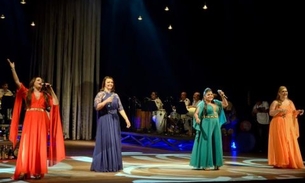  Músicos promovem oficina de choro e violão de sete cordas no samba