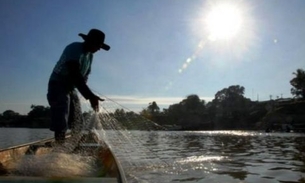Pescadores cobram pagamento retroativo do Seguro-Defeso