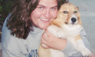 Mulher desiste de depilação e assume barba: “fiquei mais confiante” 