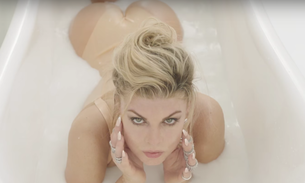 Fergie lança clipe com 'mães gostosas' famosas e brasileiras brilham entre elas
