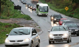  Uso do farol baixo durante o dia será obrigatório em rodovias a partir de sexta