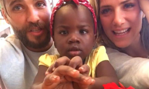  Bruno Gagliasso e Giovanna Ewbank aparecem em 1ª foto ao lado da filha