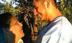 Mãe e filho lutam na justiça para manter relacionamento amoroso