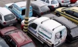 Prefeitura de Manaus realiza leilão de mais de 20 carros e motocicletas 