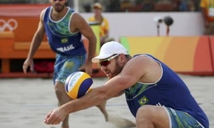 Alison e Bruno Schmidt vencem EUA e avançam à semifinal no vôlei de praia
