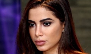 Anitta dá no olho de humorista na TV: 