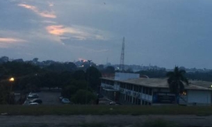 Manaus fica encoberta por nuvem de fumaça  