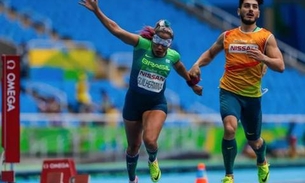 Brasil ganha prata no revezamento misto 4x50m da Paralimpíada