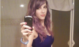 Professora acusada de fazer sexo com aluno, vira stripper antes de ser presa 