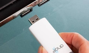 Novo tipo de teste de HIV em pendrive, cientistas explicam