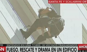 Bebê é resgatado após incêndio em prédio de 35 andares 