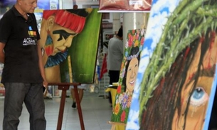 Exposição de artistas locais reforça campanha de Natal nas Galerias Populares
